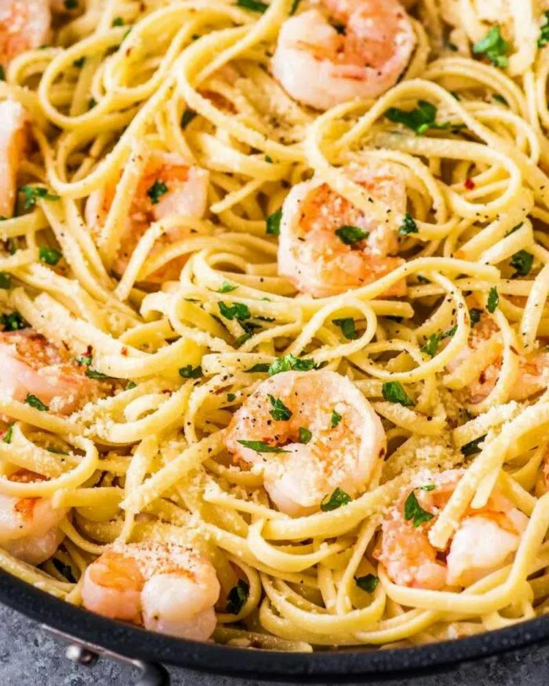 Shrimp Scampi Linguine